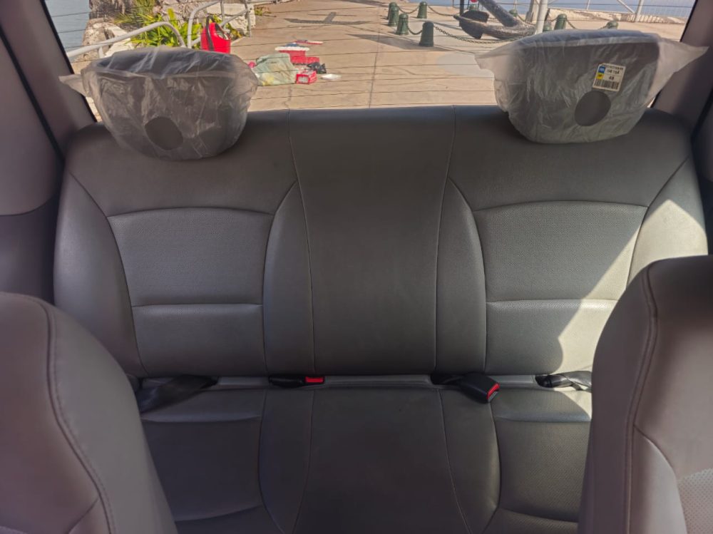HYUNDAI GRAND STAREX 2020 – 2.5cc Turbo Diesel / 12 Pasajeros / 4×2 / Automático-Secuencial - Imagen 6