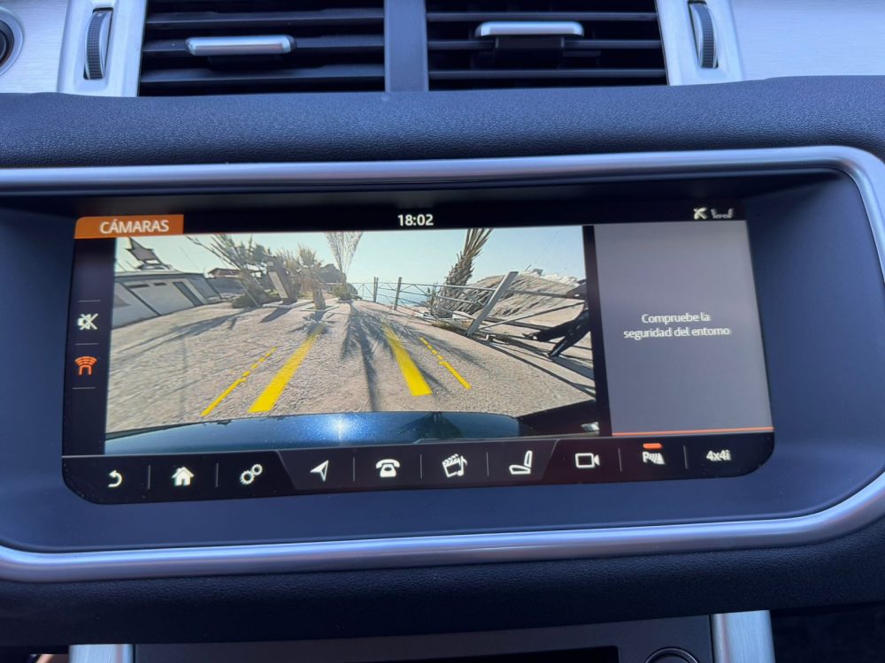 LAND RANGE ROVER EVOQUE 2018 – 2.0CC / Diesel / 4X4 / 5 Pasajeros / Full Equipped - Imagen 34