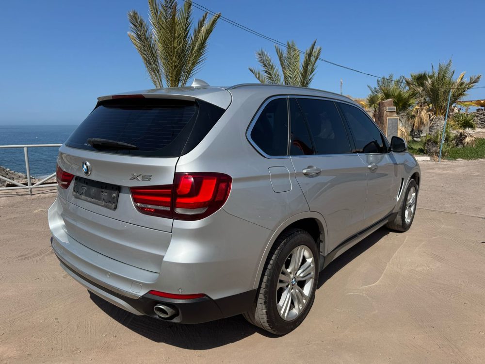 BMW X5 30d 2015 – 3.0CC TwinPowerTurbo Diesel / 4X4 / 5 Pasajeros / Full Equipped - Imagen 5