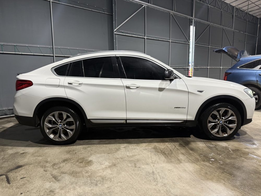 BMW X4 20d 2017 – 2.0CC TwinPowerTurbo Diesel / 4X4 / 5 Pasajeros / Full Equipped - Imagen 7
