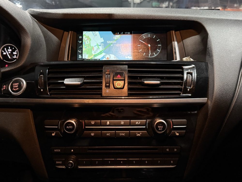 BMW X4 20d 2017 – 2.0CC TwinPowerTurbo Diesel / 4X4 / 5 Pasajeros / Full Equipped - Imagen 16