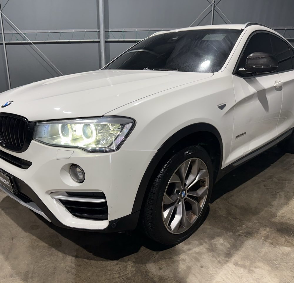 BMW X4 20d 2017 – 2.0CC TwinPowerTurbo Diesel / 4X4 / 5 Pasajeros / Full Equipped
