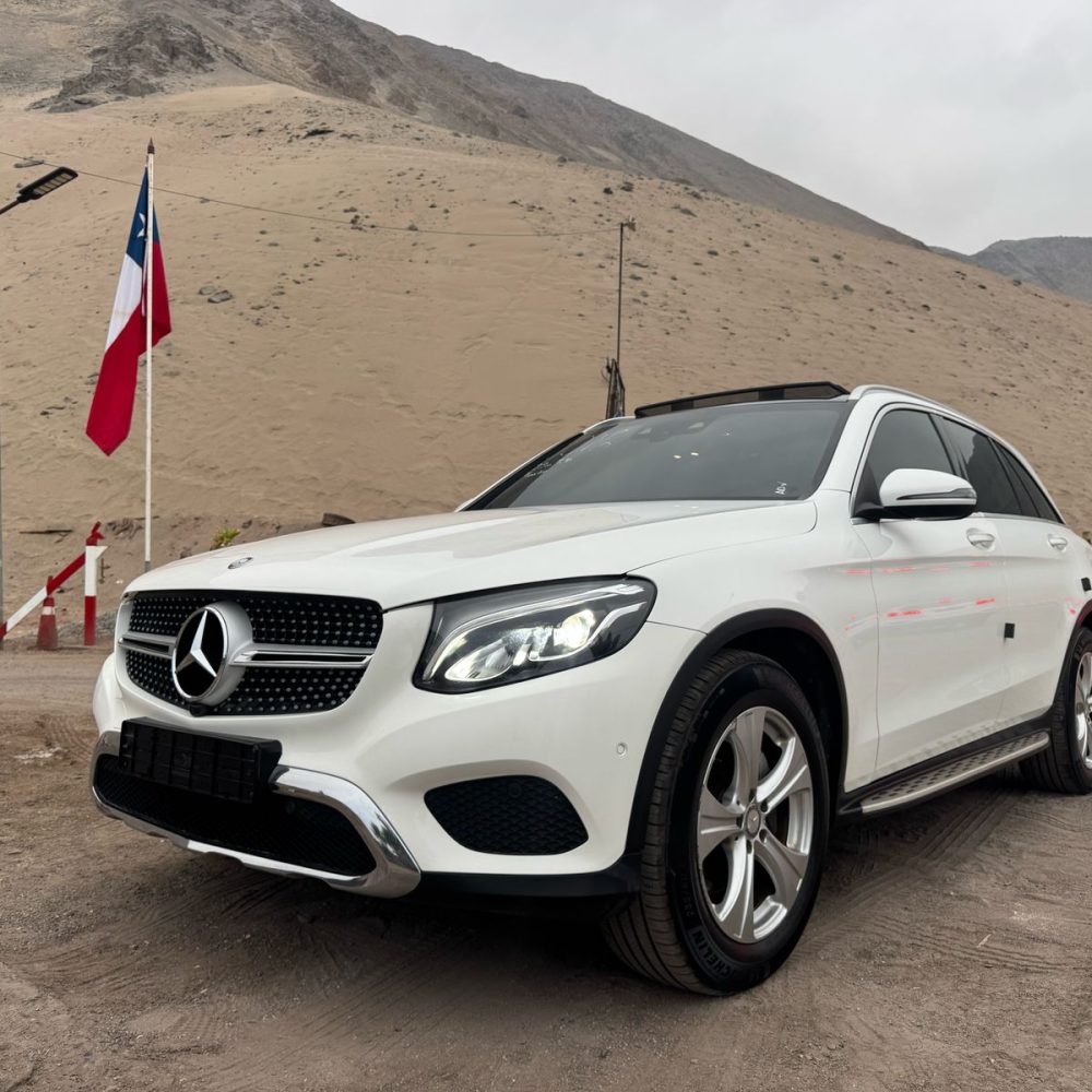 MERCEDES BENZ GLC220d 2016 – 2.2cc Turbo Diesel / 5 Pasajeros / 4matic