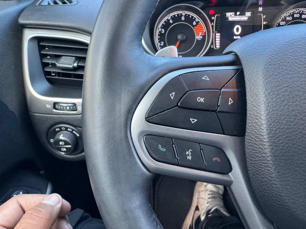 JEEP CHEROKEE 2019 / GASOLINA / 2.4CC / LONGITUDE / 4X4 - Imagen 35