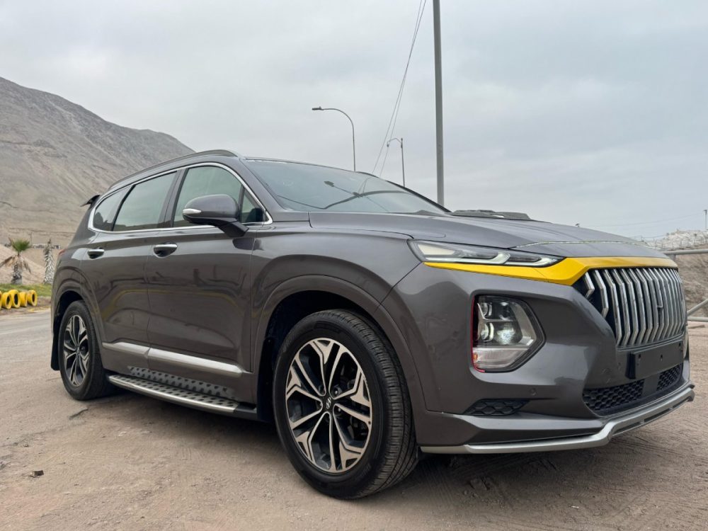 HYUNDAI SANTAFE 2019 - 2.2CC Turbo Diesel / 7 Pasajeros / 4x2 / cámara 360° - Imagen 8
