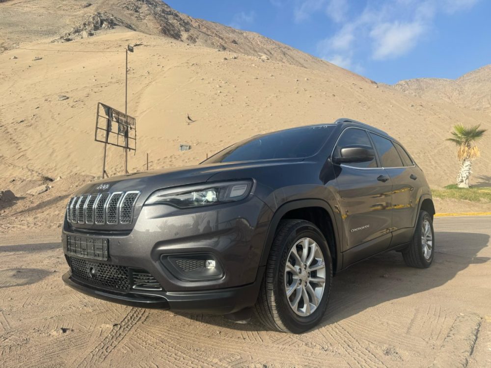 JEEP CHEROKEE LIMITED 2019 - 2.4cc Bencinero / 4x4 / 5 Pasajeros / Full Equipped