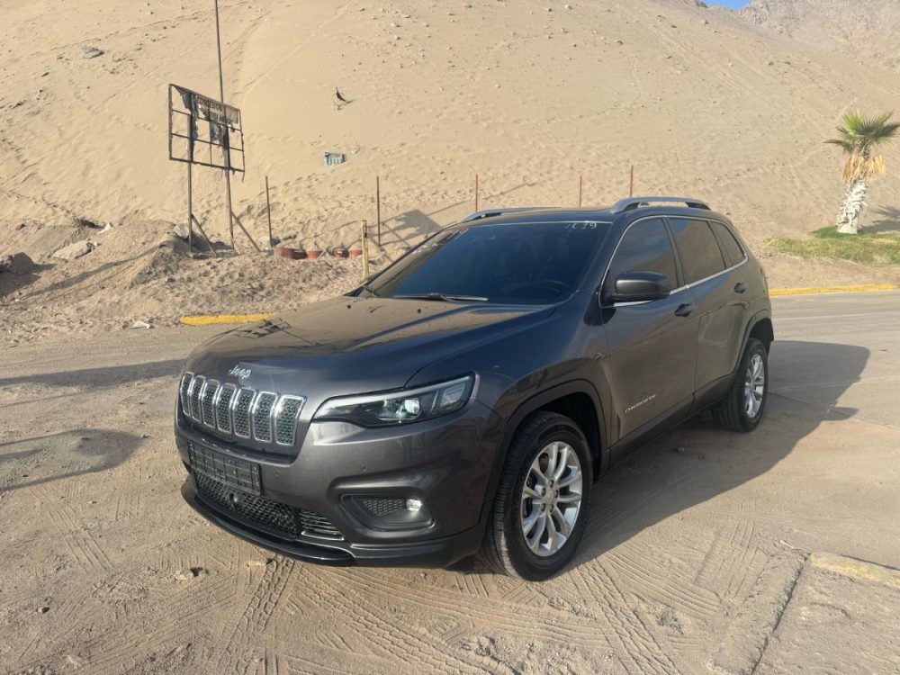JEEP CHEROKEE LIMITED 2019 - 2.4cc Bencinero / 4x4 / 5 Pasajeros / Full Equipped - Imagen 2