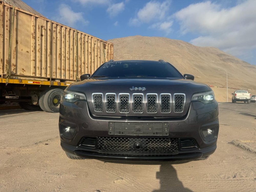 JEEP CHEROKEE LIMITED 2019 - 2.4cc Bencinero / 4x4 / 5 Pasajeros / Full Equipped - Imagen 12