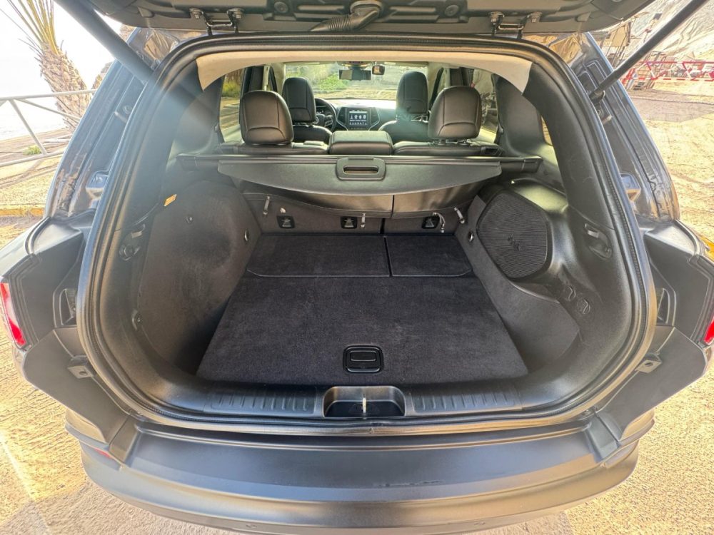 JEEP CHEROKEE LIMITED 2019 - 2.4cc Bencinero / 4x4 / 5 Pasajeros / Full Equipped - Imagen 18