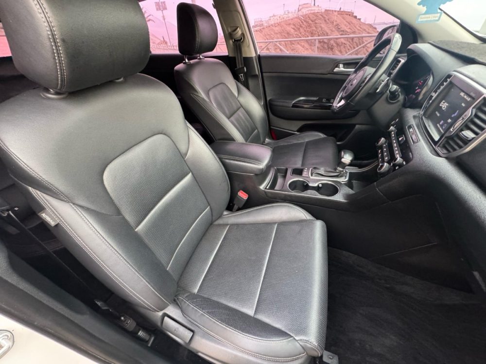 KIA SPORTAGE 2018 - 2.0cc Turbo Diesel / 4x2 / 5 Pasajeros / Cámara de retroceso - Imagen 29