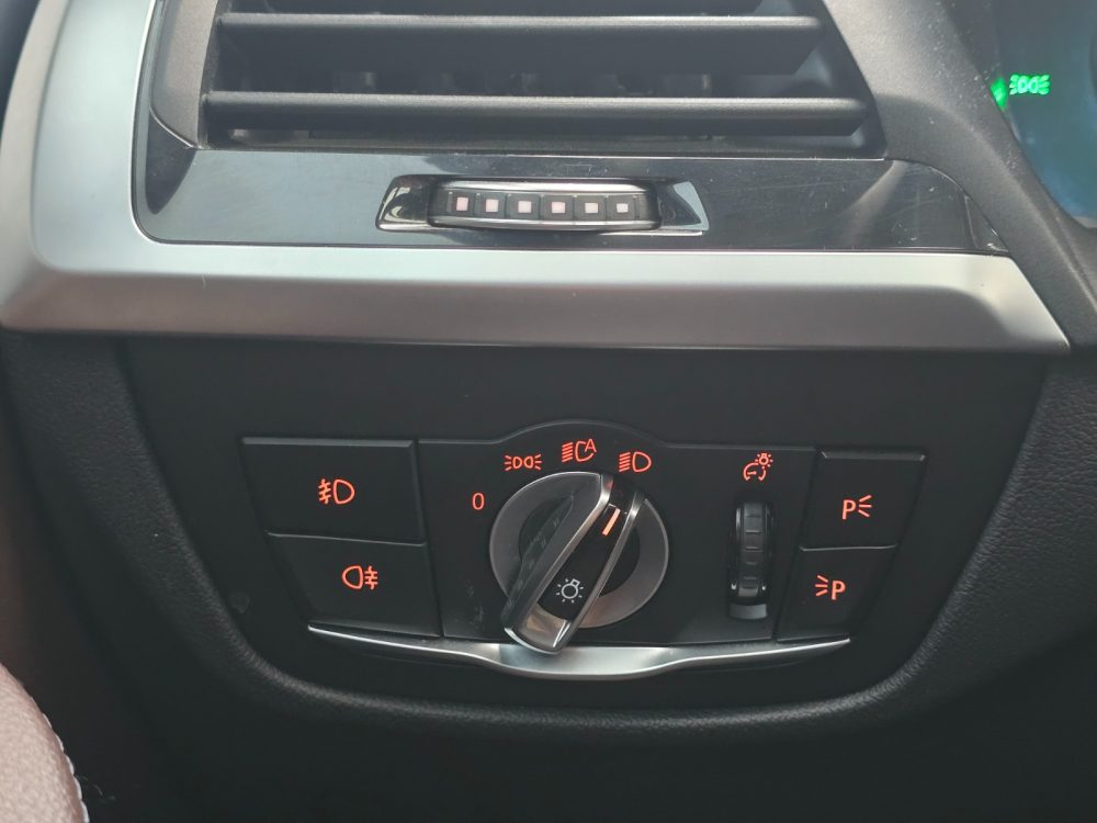 BMW X4 2019 - 2.0cc TwinPowerTurbo Diesel / XDrive / 5 Pasajeros / Full Equipped - Imagen 37