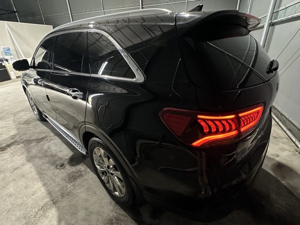 KIA SORENTO 2018 – 2.2CC Turbo Diesel / 7 Pasajeros / 4×2 / cámara 360° - Imagen 5