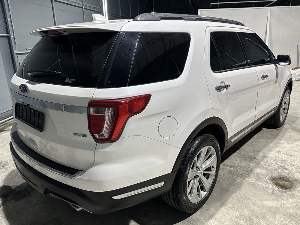 FORD EXPLORER LIMITED 2018 - 2.3cc EcoBoost / 4x4 / 7 Pasajeros / Top Line - Imagen 7