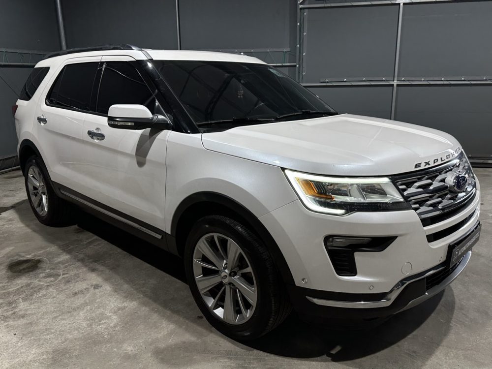 FORD EXPLORER LIMITED 2018 - 2.3cc EcoBoost / 4x4 / 7 Pasajeros / Top Line - Imagen 9