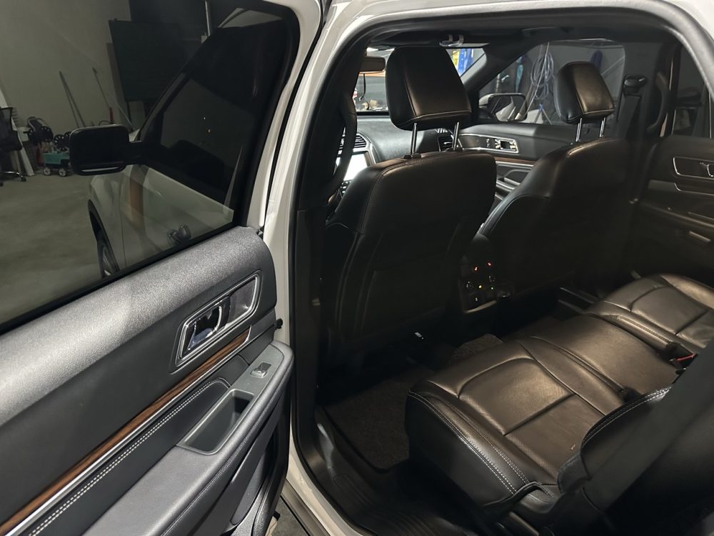 FORD EXPLORER LIMITED 2018 - 2.3cc EcoBoost / 4x4 / 7 Pasajeros / Top Line - Imagen 11