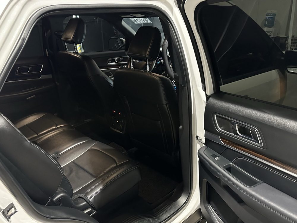 FORD EXPLORER LIMITED 2018 - 2.3cc EcoBoost / 4x4 / 7 Pasajeros / Top Line - Imagen 12