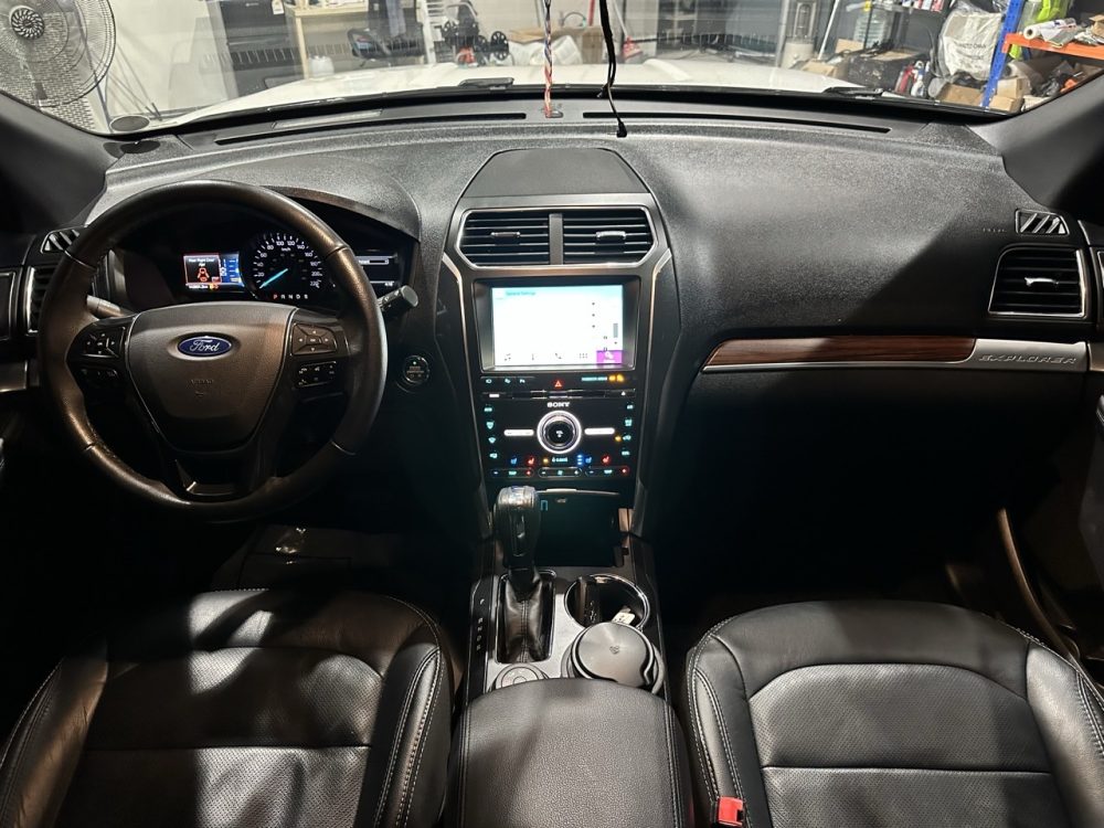 FORD EXPLORER LIMITED 2018 - 2.3cc EcoBoost / 4x4 / 7 Pasajeros / Top Line - Imagen 14