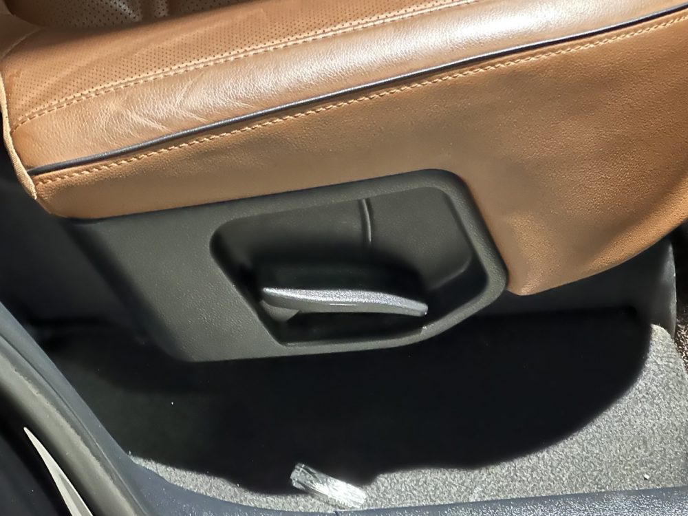 KIA SORENTO 2018 – 2.2CC Turbo Diesel / 7 Pasajeros / 4×2 / cámara 360° - Imagen 24
