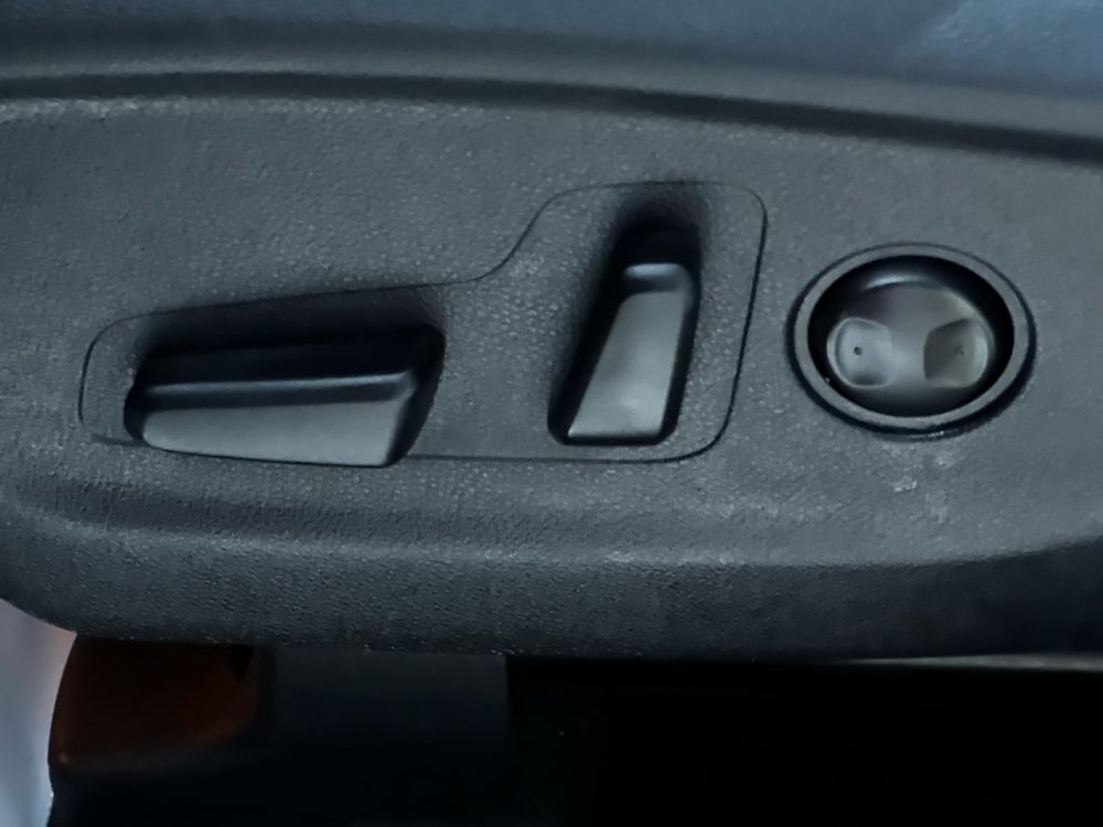KIA SORENTO 2018 – 2.2CC Turbo Diesel / 7 Pasajeros / 4×2 / cámara 360° - Imagen 26