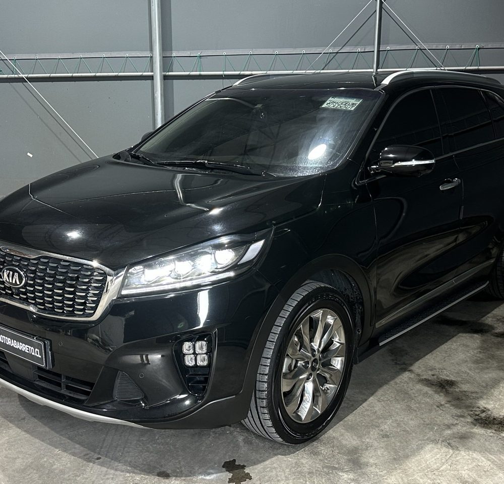 KIA SORENTO 2018 – 2.2CC Turbo Diesel / 7 Pasajeros / 4×2 / cámara 360°