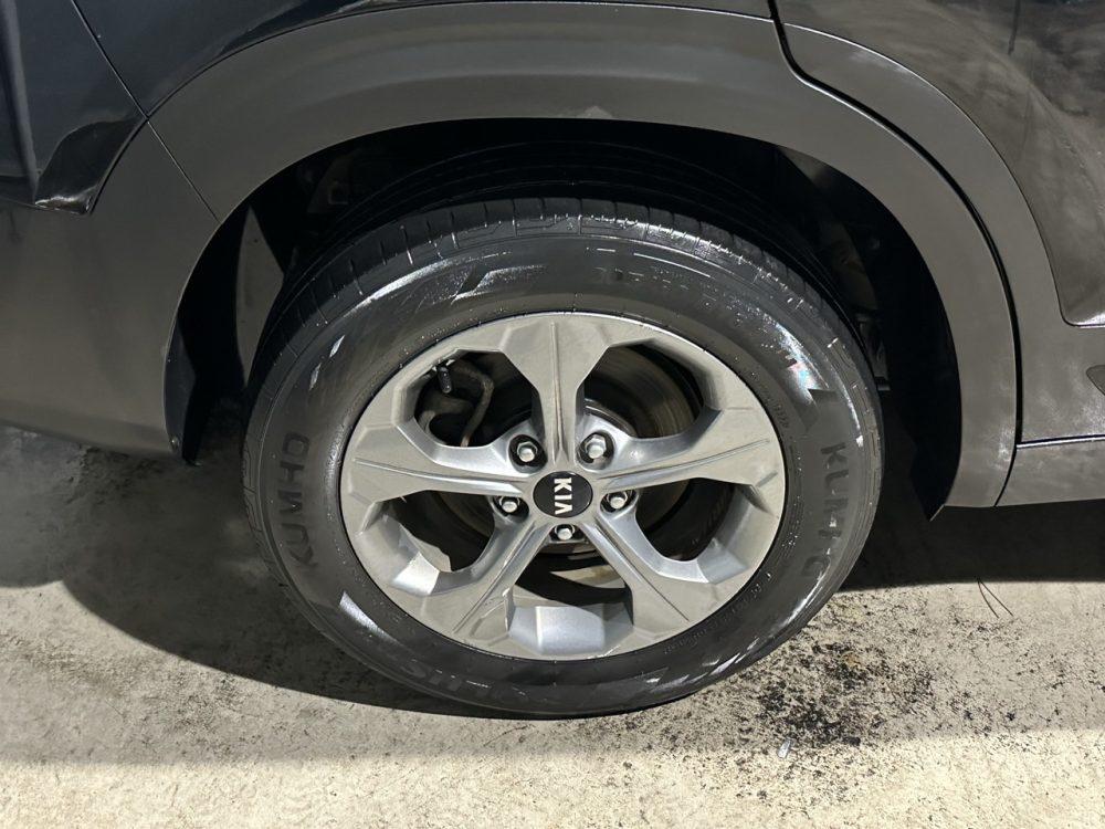 KIA SELTOS 2021 – 1.6cc Turbo Diesel / 4×2 / 5 Pasajeros - Imagen 18