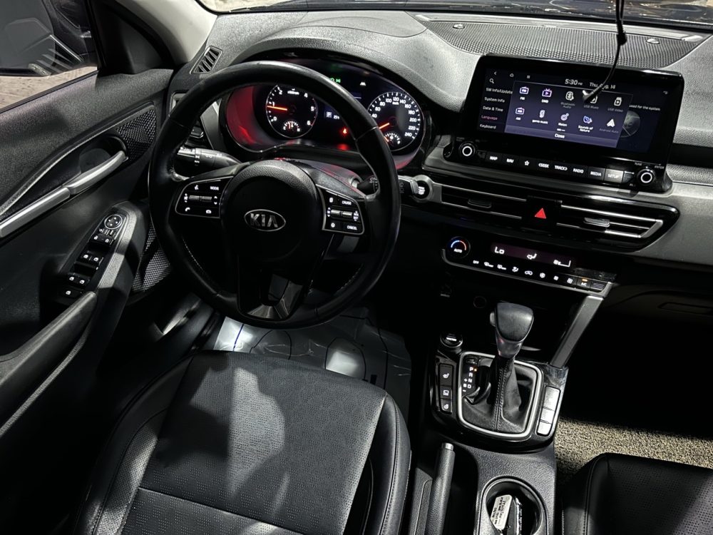 KIA SELTOS 2021 – 1.6cc Turbo Diesel / 4×2 / 5 Pasajeros - Imagen 22