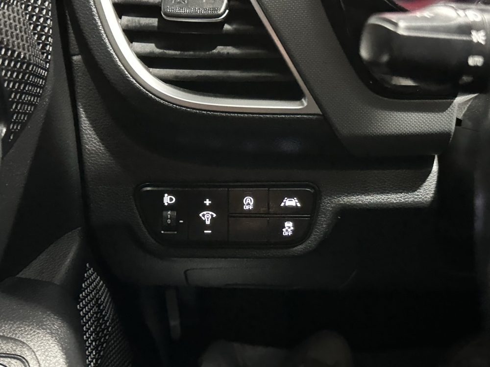 KIA SELTOS 2021 – 1.6cc Turbo Diesel / 4×2 / 5 Pasajeros - Imagen 31