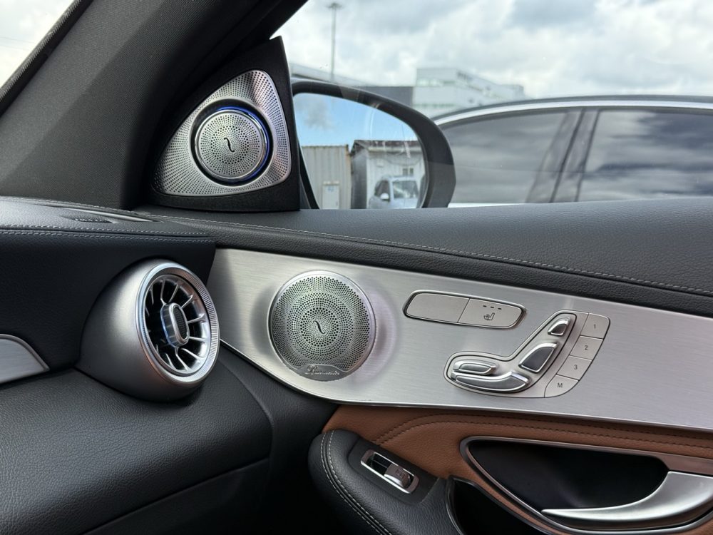 MERCEDES BENZ GLC220d 2018 – 2.2cc Turbo Diesel / 5 Pasajeros / 4matic / Kit AMG - Imagen 37