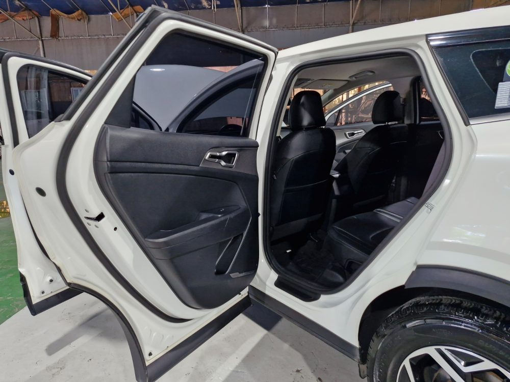 KIA SPORTAGE 2022 – 2.0cc Turbo Diesel / LIMITED / 4×2 / 5 Pasajeros - Imagen 15