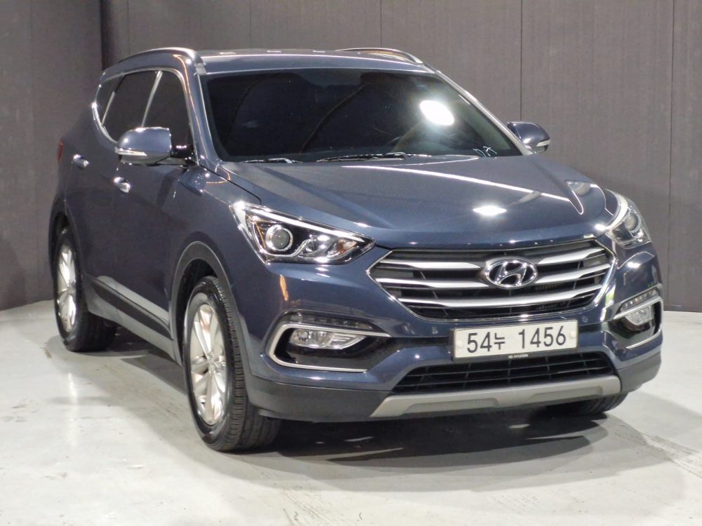 HYUNDAI SANTA FE 2018 – 2.2cc Turbo Diesel / 4×2 / 7 Pasajeros / Portalon Electronico / Camara retro - Imagen 4