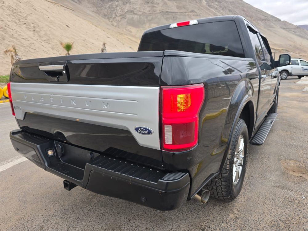 FORD F-150 PLATINIUM 2018 – 3.0cc / V6 / POWER STROKE / 5 Pasajeros - Imagen 10