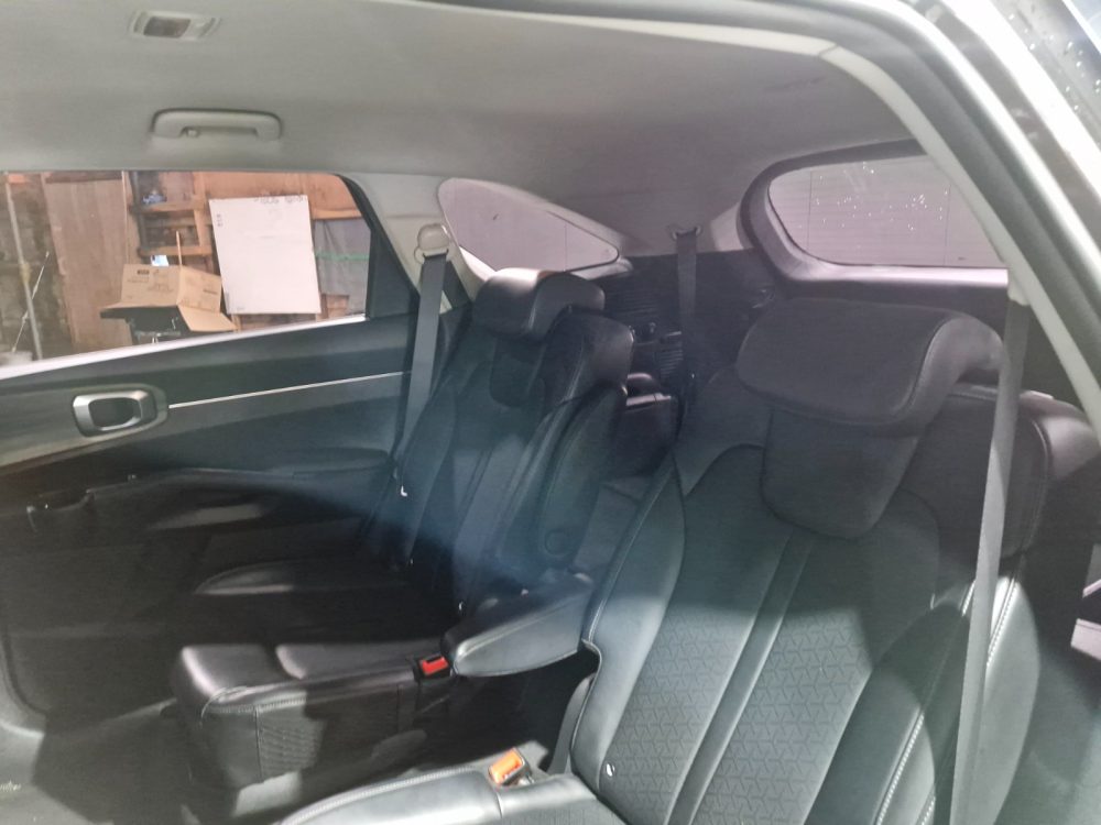KIA SORENTO 2021 - 2.2CC Turbo Diesel / 6 Pasajeros / 4x2 / Prestige - Imagen 26