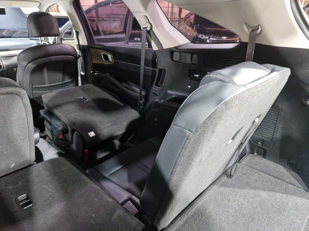 KIA SORENTO 2021 - 2.2CC Turbo Diesel / 6 Pasajeros / 4x2 / Prestige - Imagen 32