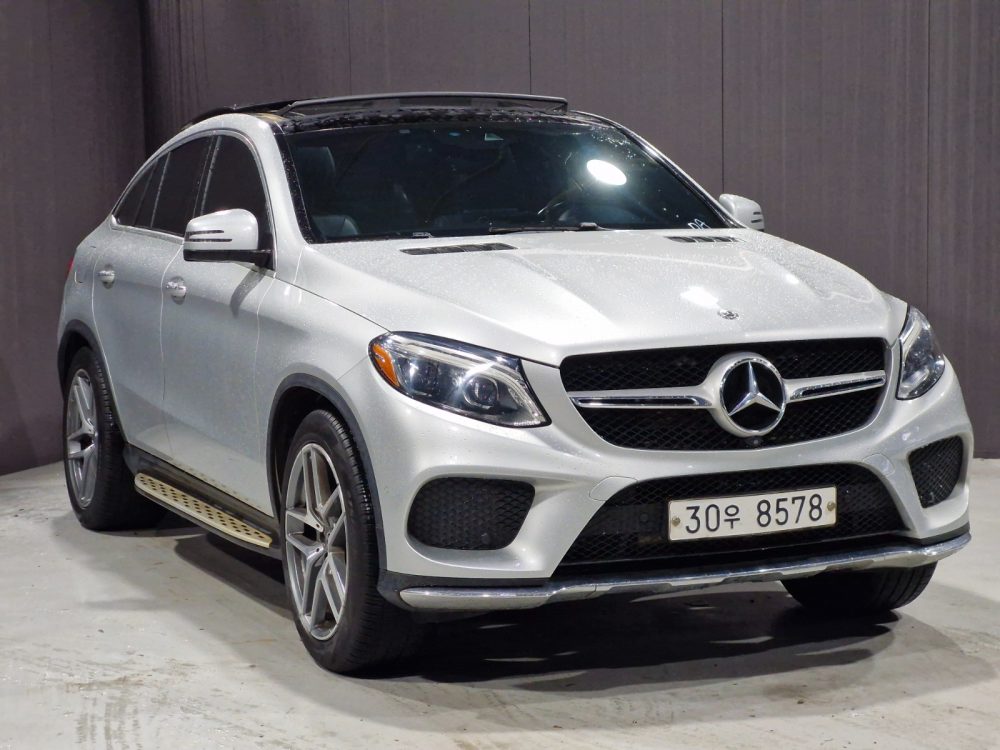 MERCEDES BENZ GLE350D COUPE 2018 – 3.0cc Turbo Diesel / 4×4 / 5 Pasajeros / Kit AMG - Imagen 4