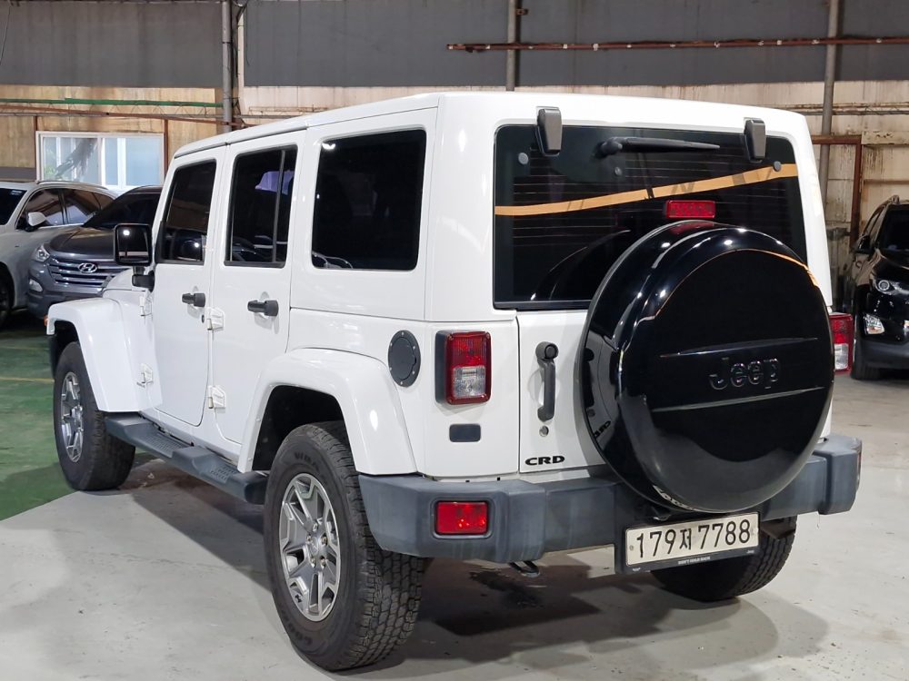 JEEP WRANGLER RUBICON 2015 – 2.8 DIESEL / 5 PASAJEROS / 4X4 / X - Imagen 6