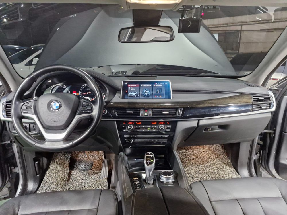 BMW X6 30d 2018 – 3.0CC TwinPowerTurbo Diesel / 4X4 / 5 Pasajeros - Imagen 15