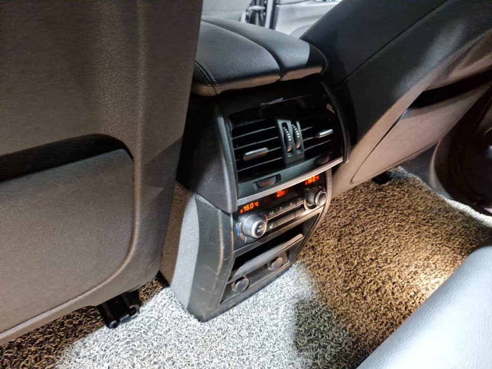 BMW X6 30d 2018 – 3.0CC TwinPowerTurbo Diesel / 4X4 / 5 Pasajeros - Imagen 27