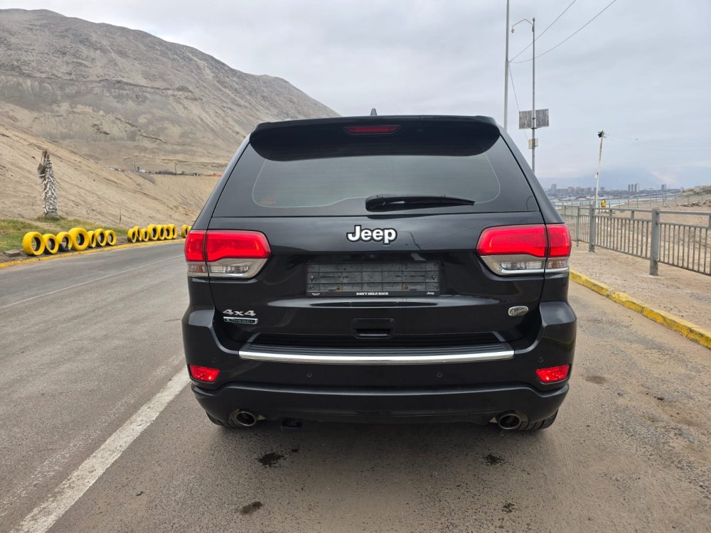 JEEP GRAND CHEROKEE OVERLAND 2015 – 3.0 DIESEL / 5 PASAJEROS / 4X4 / FULL EQUIPPED - Imagen 5