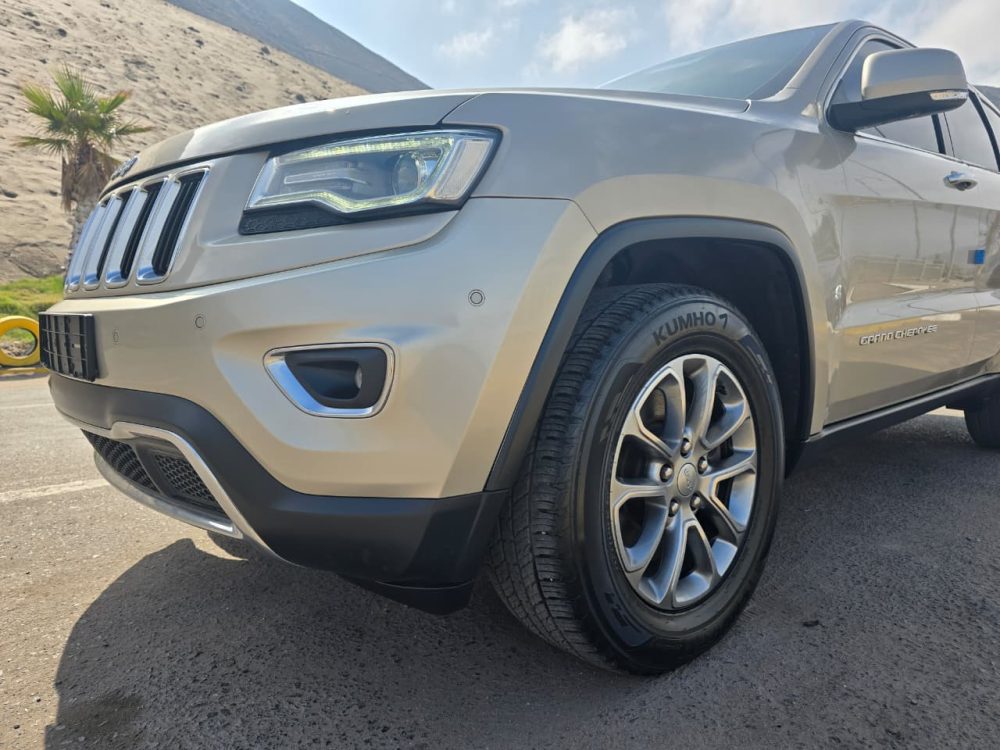 JEEP GRAND CHEROKEE LIMITED 2014 – 3.0 DIESEL / 5 PASAJEROS / 4X4 / FULL EQUIPPED - Imagen 11