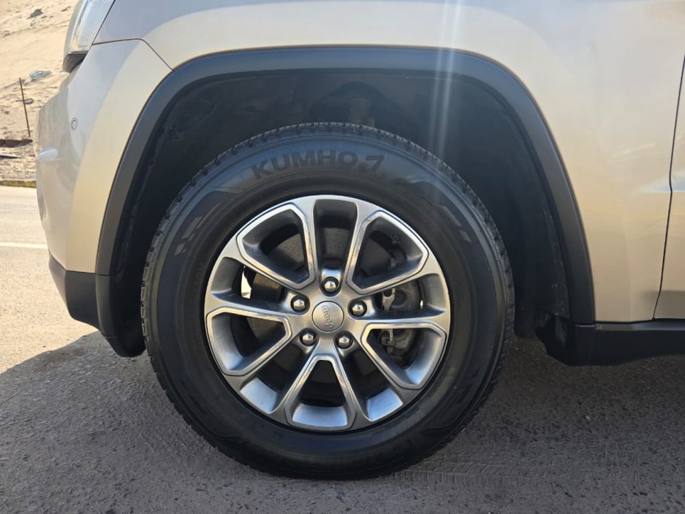 JEEP GRAND CHEROKEE LIMITED 2014 – 3.0 DIESEL / 5 PASAJEROS / 4X4 / FULL EQUIPPED - Imagen 12