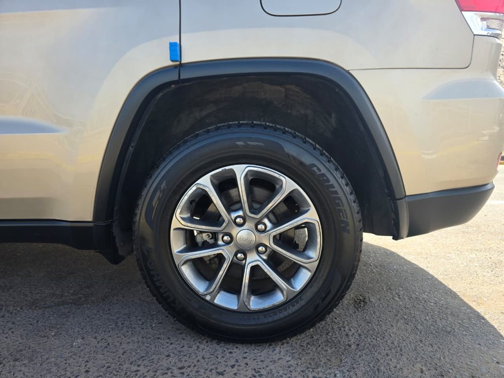 JEEP GRAND CHEROKEE LIMITED 2014 – 3.0 DIESEL / 5 PASAJEROS / 4X4 / FULL EQUIPPED - Imagen 17