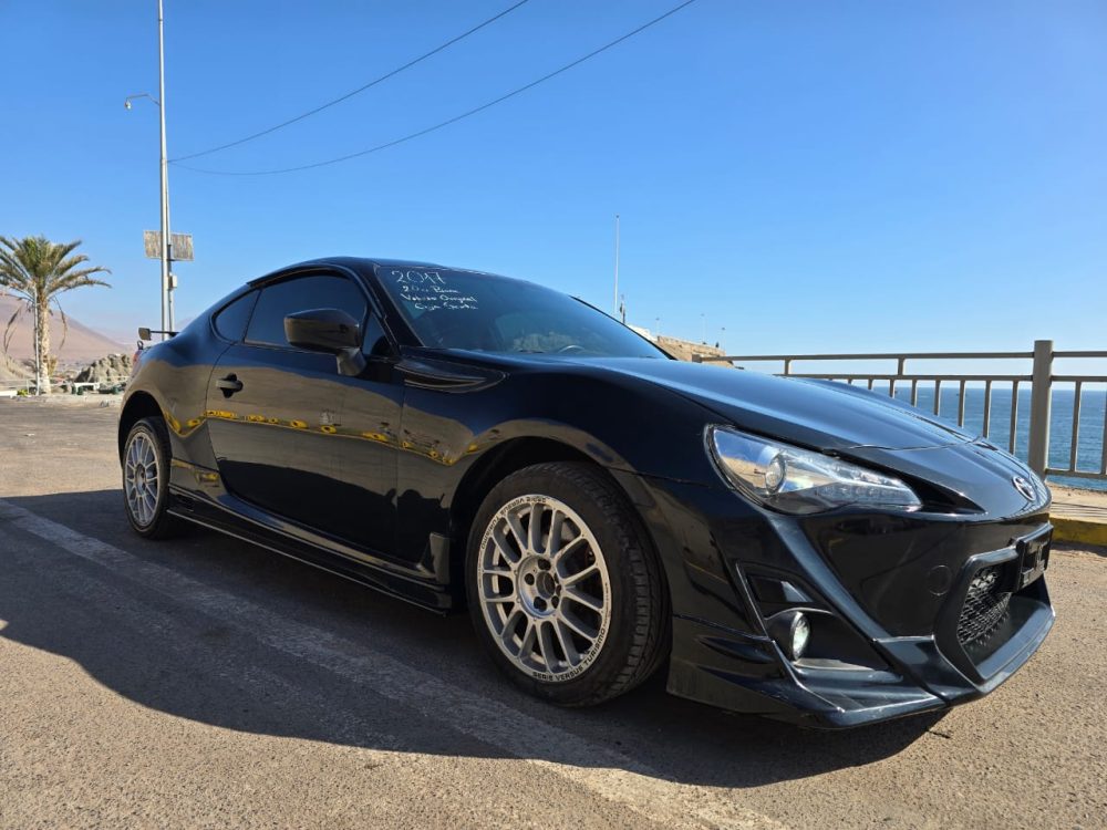 TOYOTA GT 86 2017 – 2.0cc / 4 Pasajeros / VOLENTE ORIGINAL / MECANICO / 6TA - Imagen 10