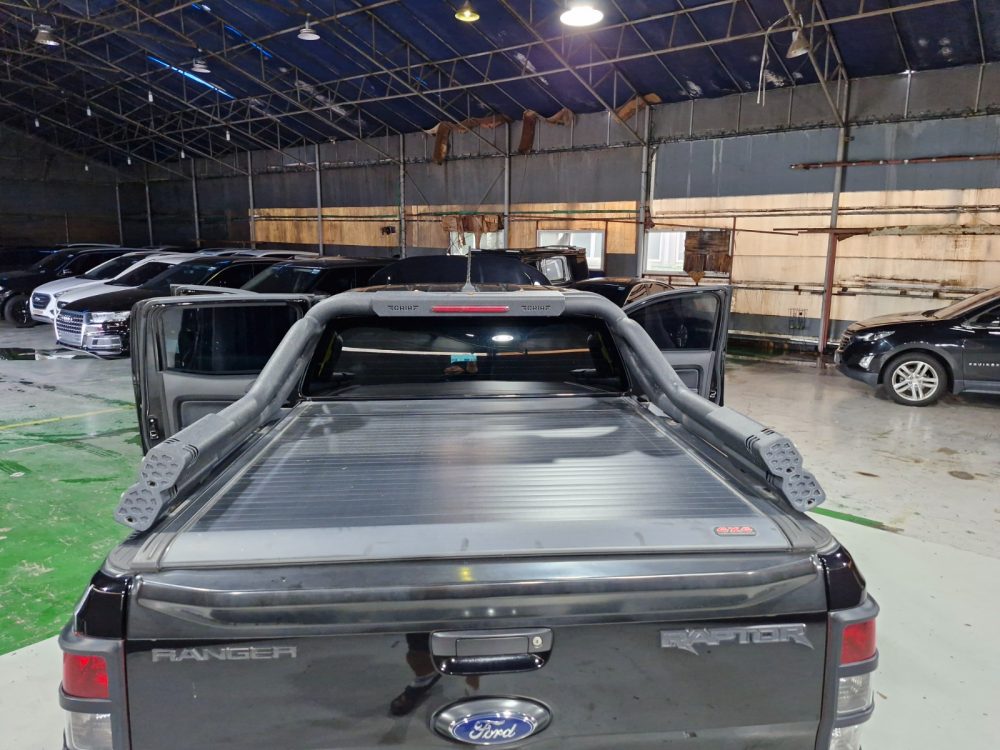FORD RANGER RAPTOR 2022 – 2.0cc Bi-Turbo / 4×4 / 5 Pasajeros / RAPTOR - Imagen 23