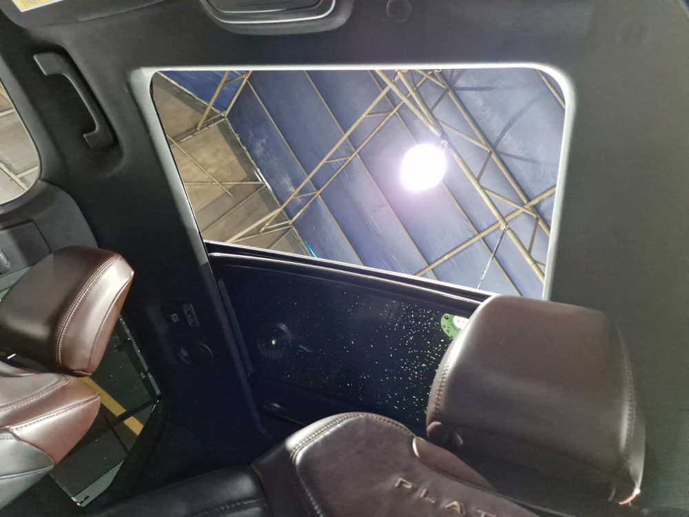 FORD EXPLORER PLATINUM 2021 – V6 EcoBoost de 3.0 L  / 4×4 / 6 Pasajeros - Imagen 23