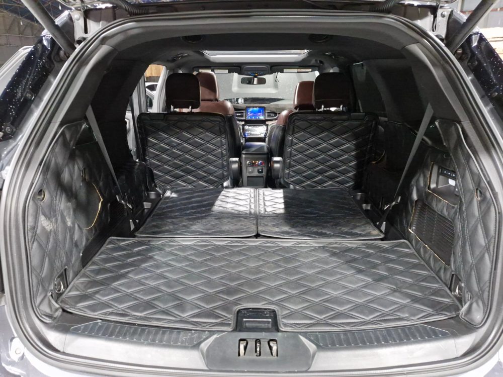FORD EXPLORER PLATINUM 2021 – V6 EcoBoost de 3.0 L  / 4×4 / 6 Pasajeros - Imagen 28