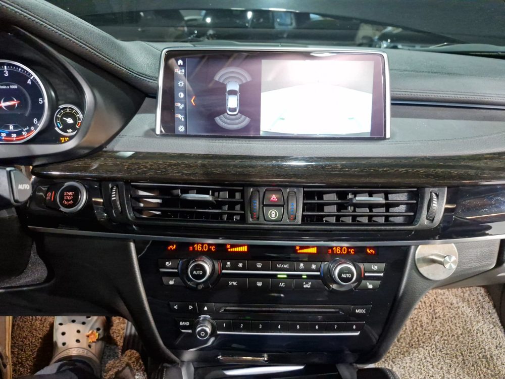 BMW X6 30d 2018 – 3.0CC TwinPowerTurbo Diesel / 4X4 / 5 Pasajeros - Imagen 19