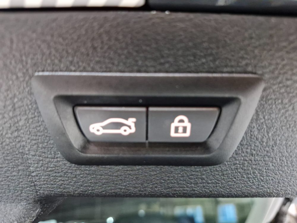 BMW X6 30d 2018 – 3.0CC TwinPowerTurbo Diesel / 4X4 / 5 Pasajeros - Imagen 30