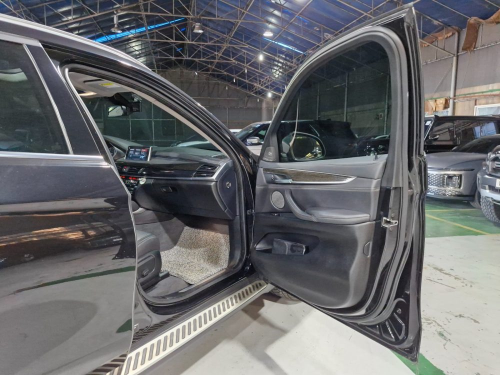 BMW X6 30d 2018 – 3.0CC TwinPowerTurbo Diesel / 4X4 / 5 Pasajeros - Imagen 10