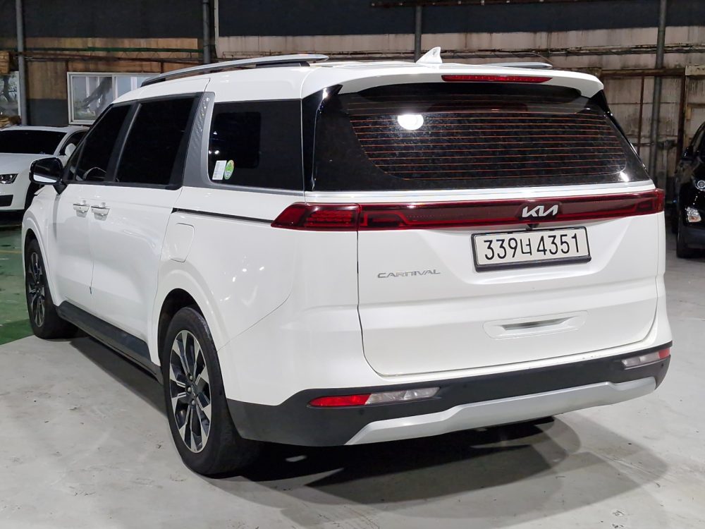 KIA CARNIVAL 2022 – 2.2CC Turbo Diesel /  9 Pasajeros / 4×2 / Prestige - Imagen 5