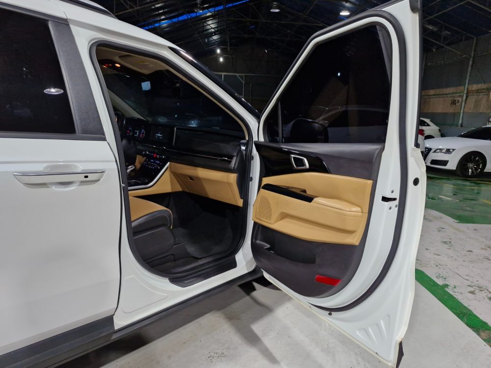 KIA CARNIVAL 2022 – 2.2CC Turbo Diesel /  9 Pasajeros / 4×2 / Prestige - Imagen 8